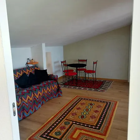 Apartamento Mandulivi, Nel Mandorleto E Mansarda Vista Mare