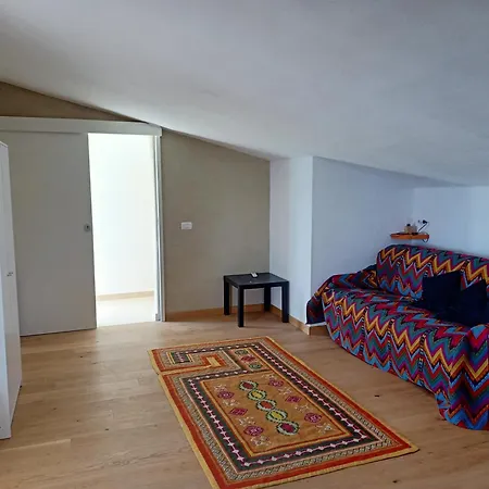 Mandulivi, Nel Mandorleto E Mansarda Vista Mare Apartamento *